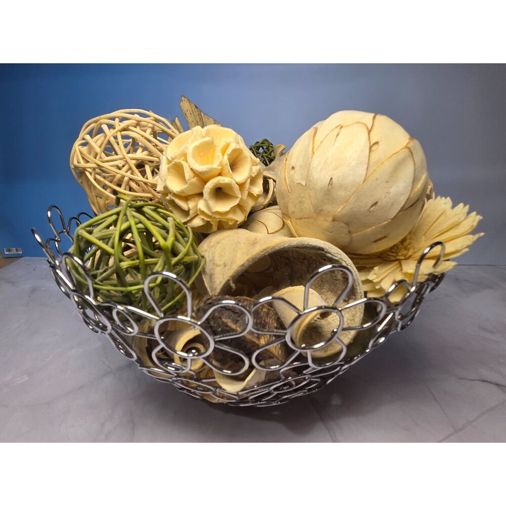 Decorative Sliver Color Centerpiece Bowl with Natural Floral/Fauna Spheres